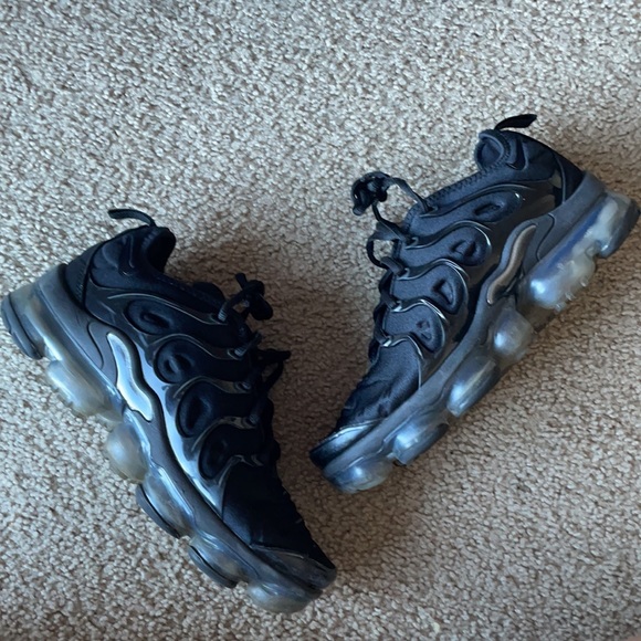 Nike | Shoes | Nike Womens Air Vapormax Plus Triple Black Max 7 38 ... افكار هدايا اولاد كبار Nike | Shoes | Nike Womens Air Vapormax Plus Triple Black Max 7 38 ... افكار هدايا اولاد كبار